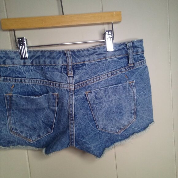 Mossimo Denim Jean Shorts 2 26 Low Rise Short Shorts Raw Hem Blue - Picture 2 of 13